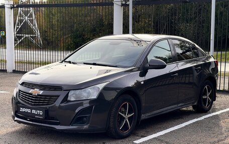 Chevrolet Cruze II, 2013 год, 769 000 рублей, 3 фотография