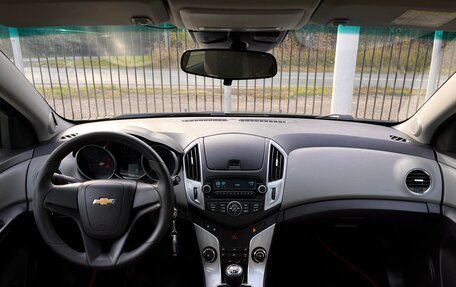 Chevrolet Cruze II, 2013 год, 769 000 рублей, 10 фотография