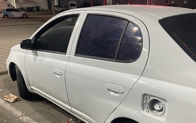 Toyota Platz, 2000 год, 270 000 рублей, 1 фотография