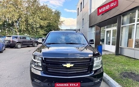 Chevrolet Tahoe IV, 2017 год, 3 625 000 рублей, 2 фотография