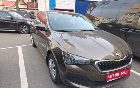 Skoda Rapid II, 2021 год, 2 200 000 рублей, 1 фотография