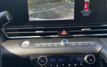 Hyundai Elantra, 2021 год, 2 190 000 рублей, 10 фотография
