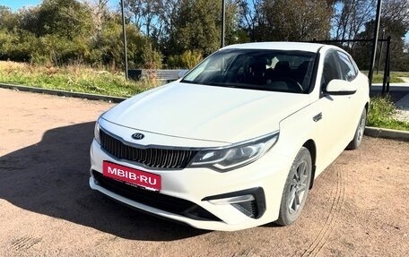 KIA Optima IV, 2019 год, 1 900 000 рублей, 1 фотография