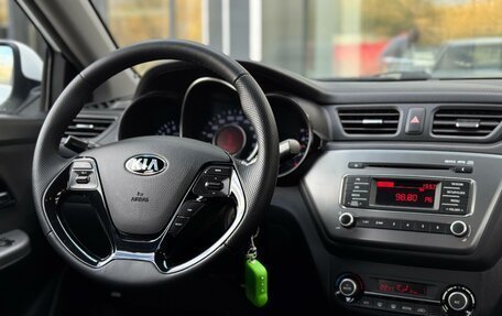 KIA Rio III рестайлинг, 2015 год, 947 000 рублей, 14 фотография