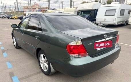 Toyota Camry V40, 2004 год, 650 000 рублей, 3 фотография