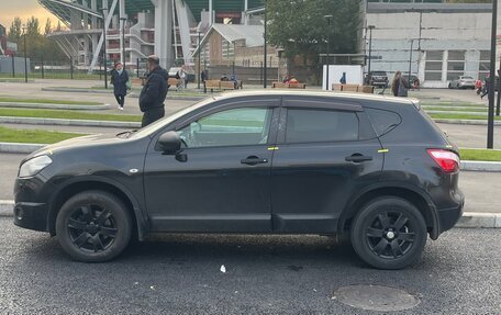 Nissan Qashqai, 2011 год, 720 000 рублей, 2 фотография