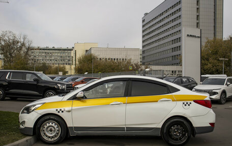 Hyundai Solaris II рестайлинг, 2016 год, 495 000 рублей, 8 фотография