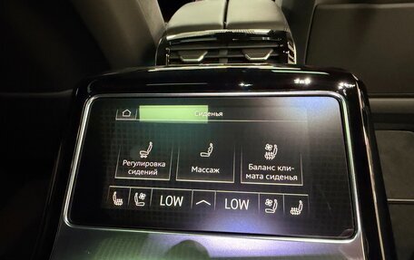 Audi A8, 2023 год, 13 999 000 рублей, 32 фотография