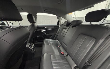 Audi A6, 2021 год, 2 650 000 рублей, 15 фотография