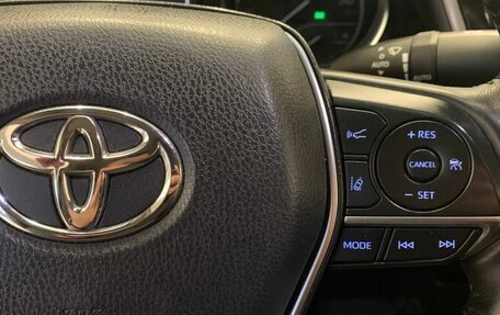 Toyota Camry, 2019 год, 2 700 000 рублей, 25 фотография