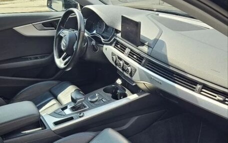 Audi A4, 2019 год, 2 550 000 рублей, 7 фотография