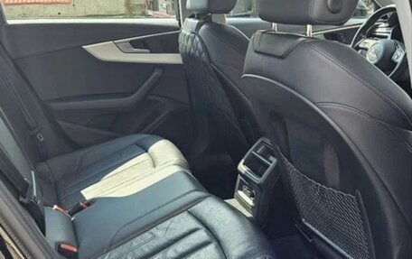 Audi A4, 2019 год, 2 550 000 рублей, 6 фотография