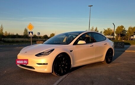 Tesla Model 3 I, 2019 год, 3 399 000 рублей, 3 фотография