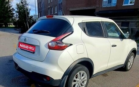 Nissan Juke II, 2015 год, 2 200 000 рублей, 4 фотография