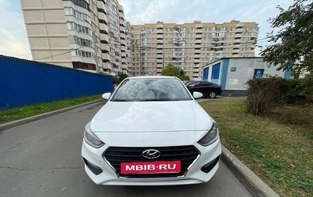 Hyundai Solaris II рестайлинг, 2019 год, 1 275 000 рублей, 10 фотография