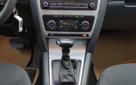 Skoda Octavia, 2012 год, 999 000 рублей, 11 фотография
