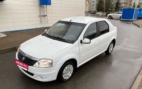 Renault Logan I, 2013 год, 319 000 рублей, 2 фотография