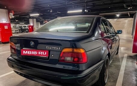 BMW 5 серия, 2002 год, 970 000 рублей, 4 фотография