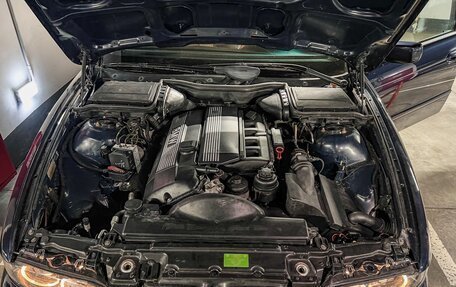 BMW 5 серия, 2002 год, 970 000 рублей, 8 фотография