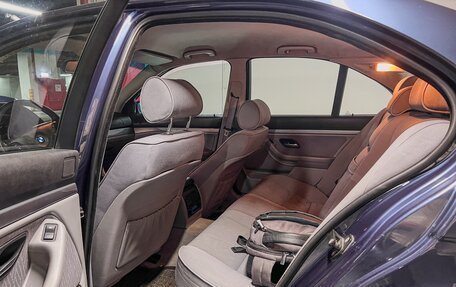 BMW 5 серия, 2002 год, 970 000 рублей, 7 фотография