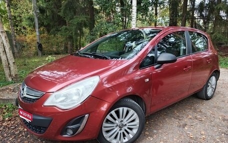 Opel Corsa D, 2013 год, 780 000 рублей, 1 фотография