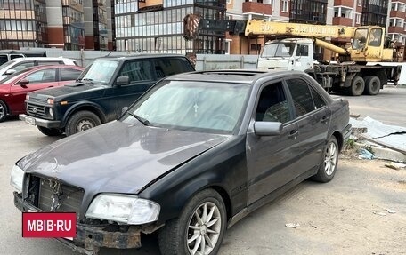 Mercedes-Benz C-Класс, 1995 год, 200 000 рублей, 13 фотография