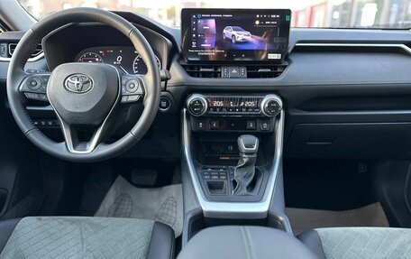 Toyota RAV4, 2025 год, 3 897 000 рублей, 19 фотография
