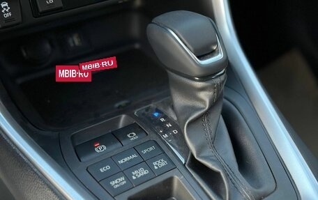 Toyota RAV4, 2025 год, 3 897 000 рублей, 37 фотография