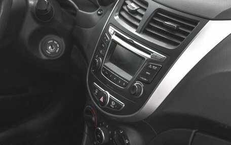 Hyundai Solaris II рестайлинг, 2016 год, 1 049 900 рублей, 11 фотография