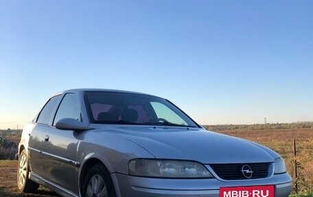 Opel Vectra B рестайлинг, 2001 год, 218 000 рублей, 2 фотография