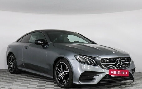 Mercedes-Benz E-Класс, 2018 год, 4 250 000 рублей, 3 фотография