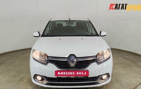 Renault Logan I, 2014 год, 650 000 рублей, 2 фотография