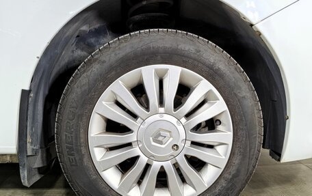 Renault Logan I, 2014 год, 650 000 рублей, 32 фотография