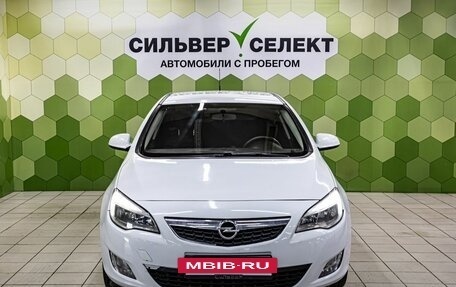 Opel Astra J, 2011 год, 590 000 рублей, 3 фотография