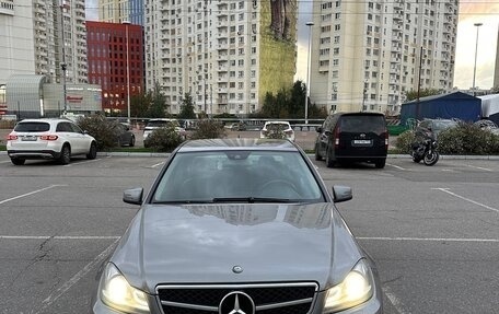 Mercedes-Benz C-Класс, 2012 год, 1 500 000 рублей, 1 фотография