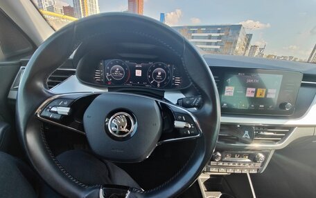 Skoda Rapid II, 2021 год, 1 350 000 рублей, 6 фотография