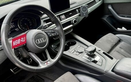 Audi A4, 2019 год, 2 500 000 рублей, 3 фотография