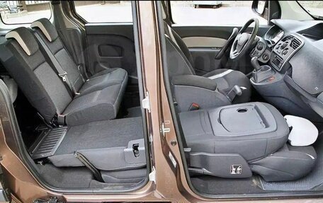 Renault Kangoo II рестайлинг, 2014 год, 800 000 рублей, 3 фотография