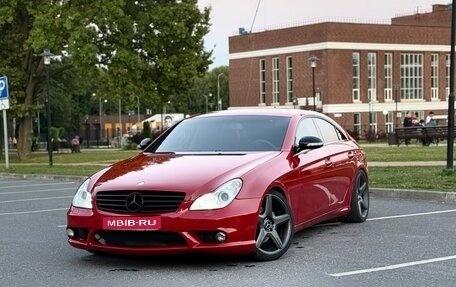 Mercedes-Benz CLS, 2007 год, 900 000 рублей, 1 фотография