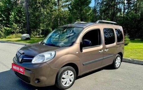Renault Kangoo II рестайлинг, 2014 год, 800 000 рублей, 9 фотография