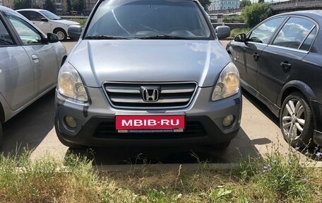 Honda CR-V II рестайлинг, 2006 год, 700 000 рублей, 1 фотография