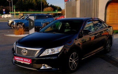 Toyota Camry, 2014 год, 1 565 600 рублей, 4 фотография