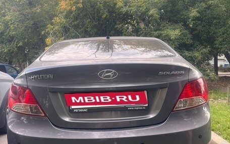 Hyundai Solaris II рестайлинг, 2011 год, 680 000 рублей, 10 фотография