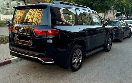 Toyota Land Cruiser, 2023 год, 9 999 000 рублей, 3 фотография