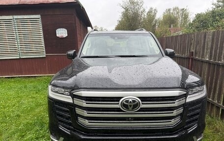 Toyota Land Cruiser, 2023 год, 9 999 000 рублей, 4 фотография