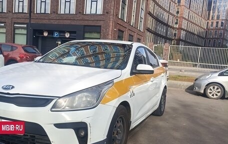 KIA Rio IV, 2018 год, 459 999 рублей, 2 фотография