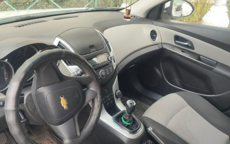 Chevrolet Cruze II, 2014 год, 700 000 рублей, 7 фотография
