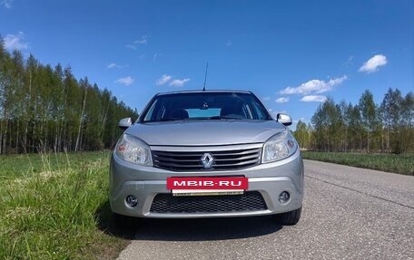 Renault Sandero I, 2012 год, 520 000 рублей, 2 фотография