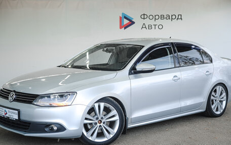 Volkswagen Jetta VI, 2012 год, 1 350 000 рублей, 2 фотография