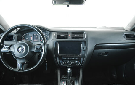 Volkswagen Jetta VI, 2012 год, 1 350 000 рублей, 5 фотография